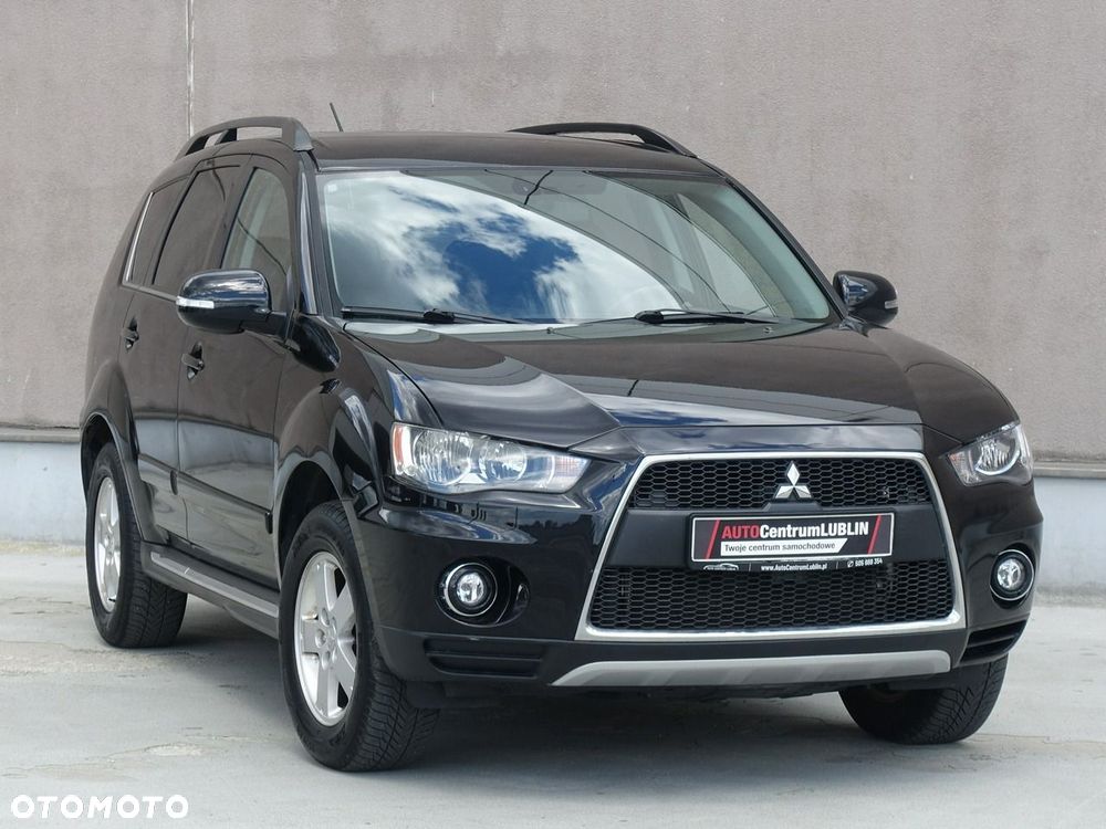 Mitsubishi Outlander 2.4 4WD Invite - 1
