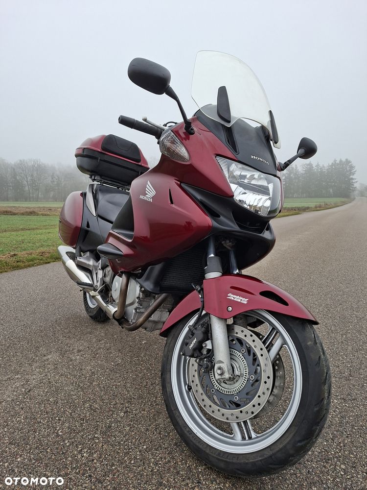 Honda NT - 8
