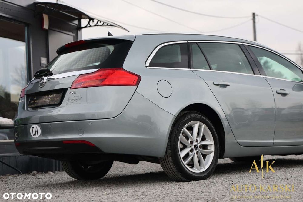 Opel Insignia - 12