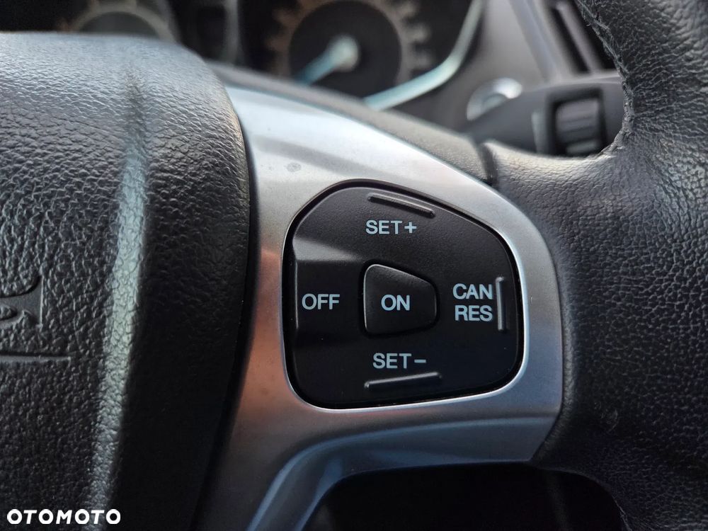 Ford B-MAX 1.0 EcoBoost SYNC Edition - 31