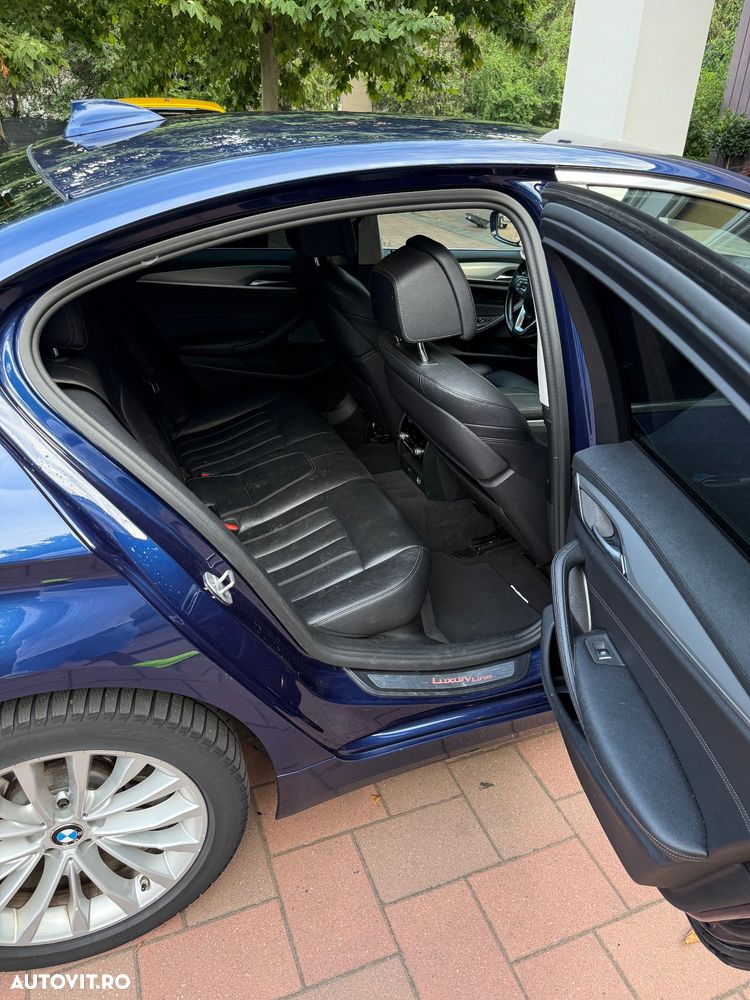 BMW Seria 5 520d AT - 10
