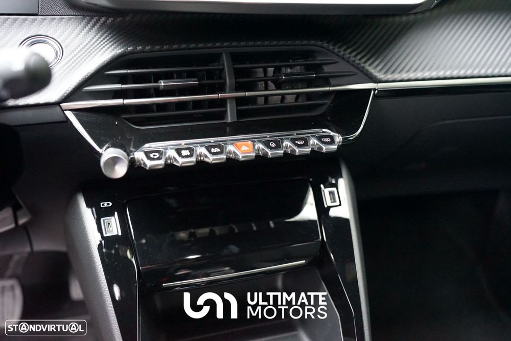 Peugeot e-2008 50 kWh Allure — fotografia 18
