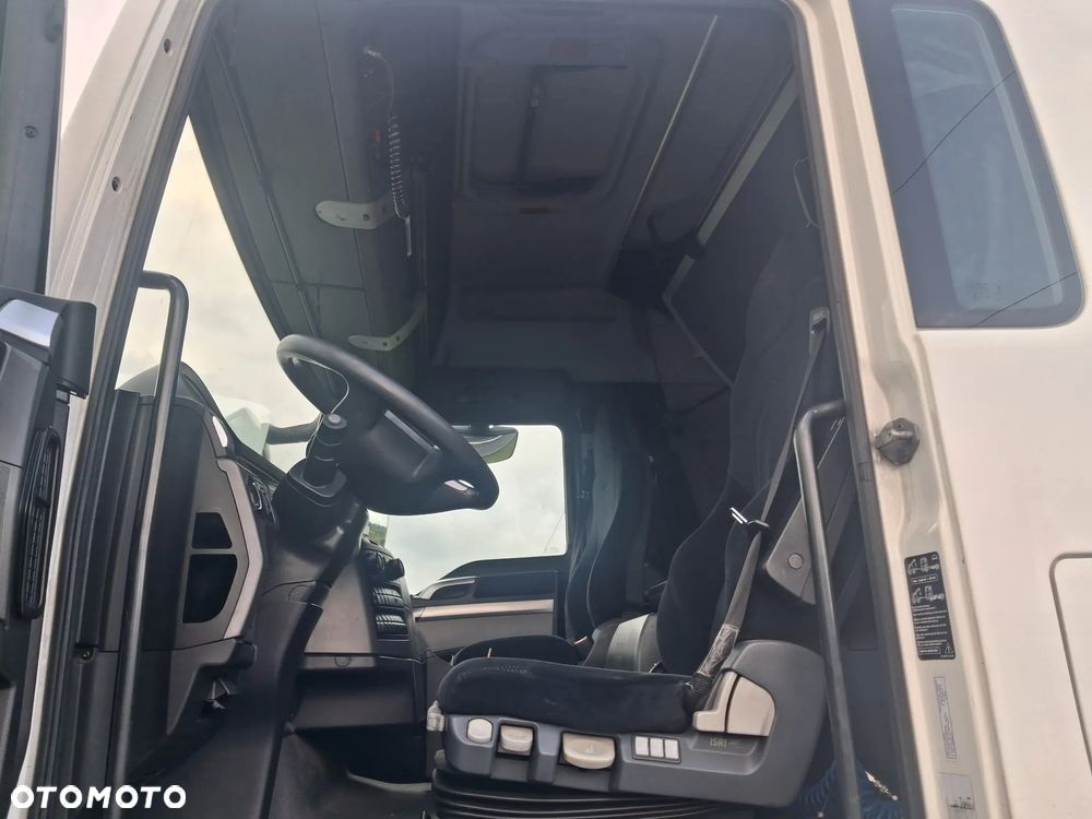 MAN TGX - 9