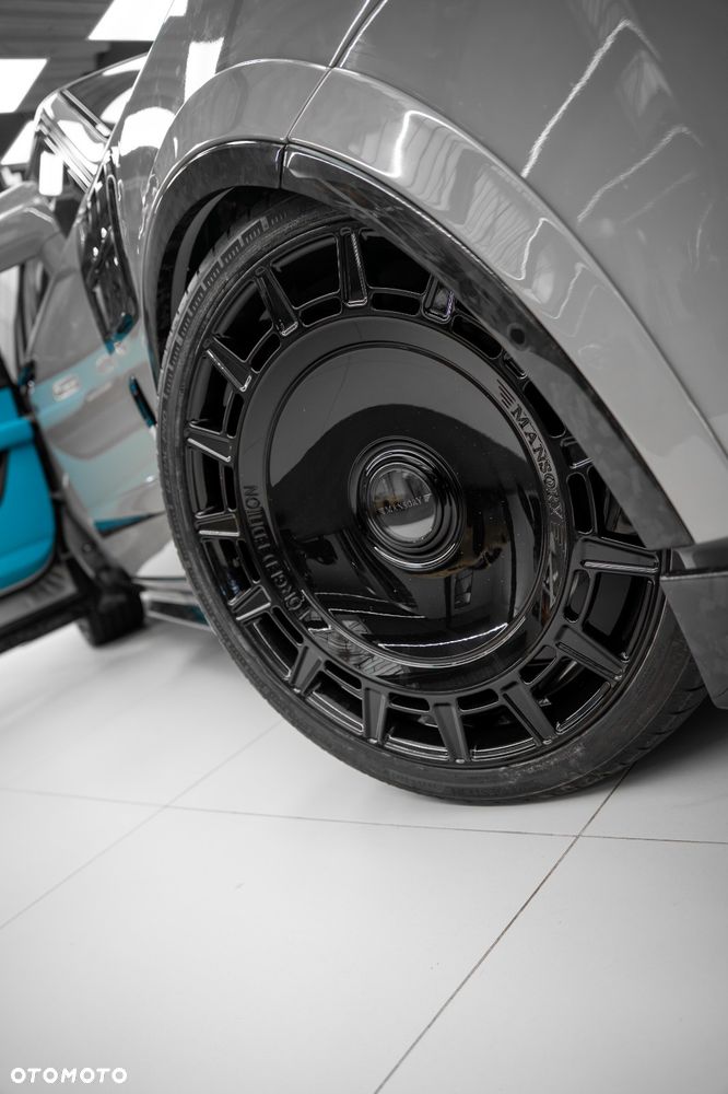 Rolls-Royce Cullinan - 13