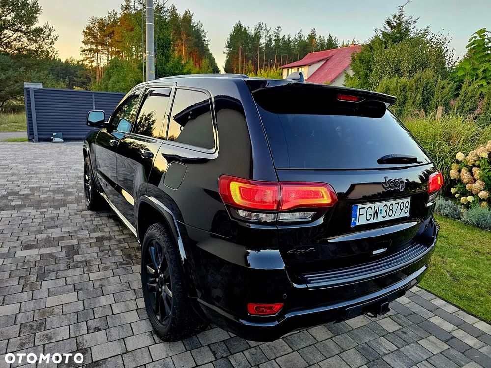 Jeep Grand Cherokee - 10