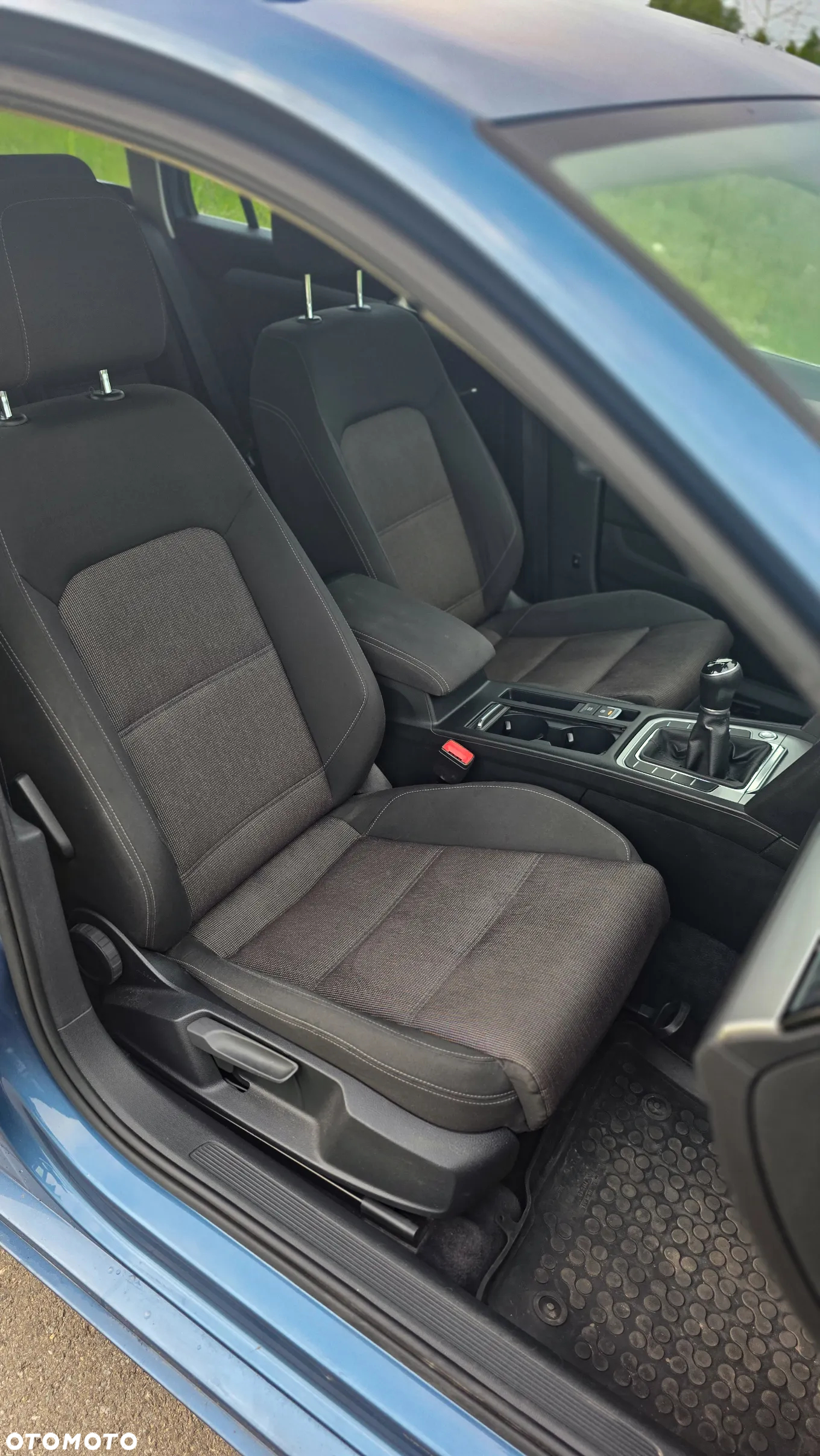 Volkswagen Passat 2.0 TDI BMT Comfortline - 19