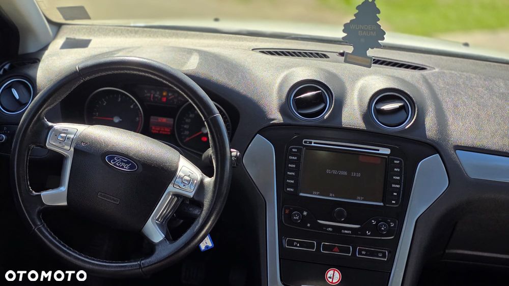 Ford Mondeo 2.0 TDCi Business Edition - 13