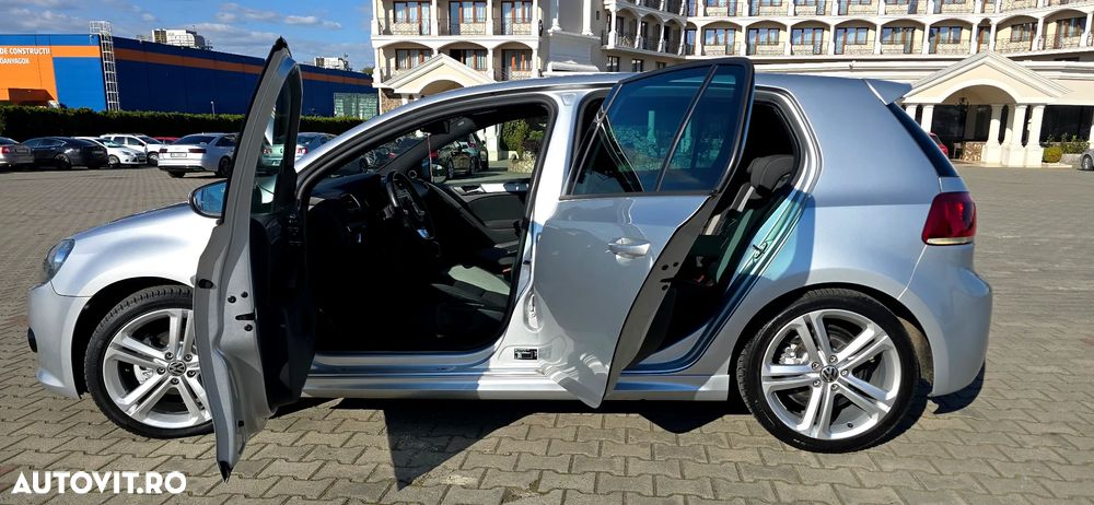 Volkswagen Golf - 3