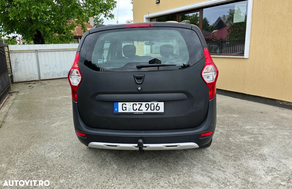 Dacia Lodgy 1.5 dCi Stepway - 12