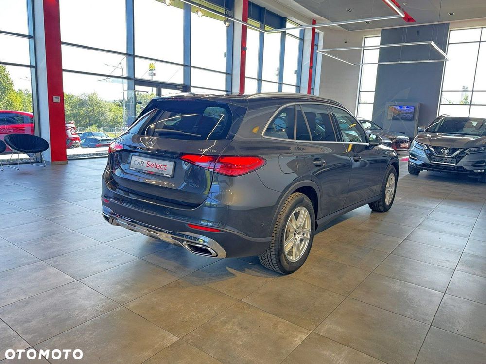 Mercedes-Benz GLC - 9