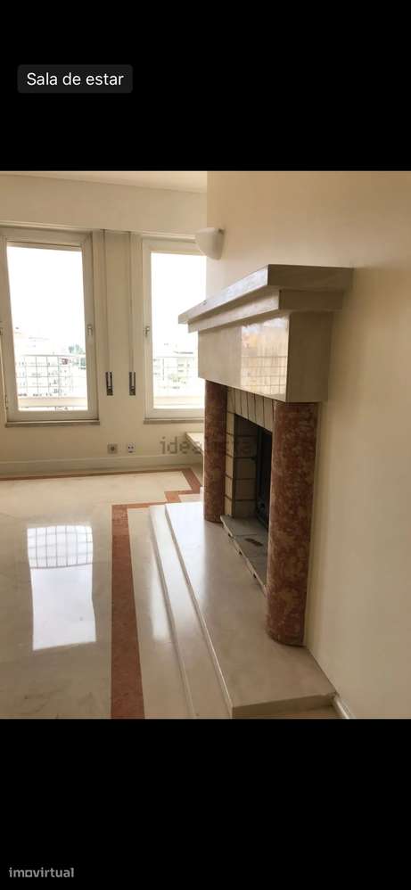 Apartamento T1 com garagem e piscina em Lisboa - Grande imagem: 3/10
