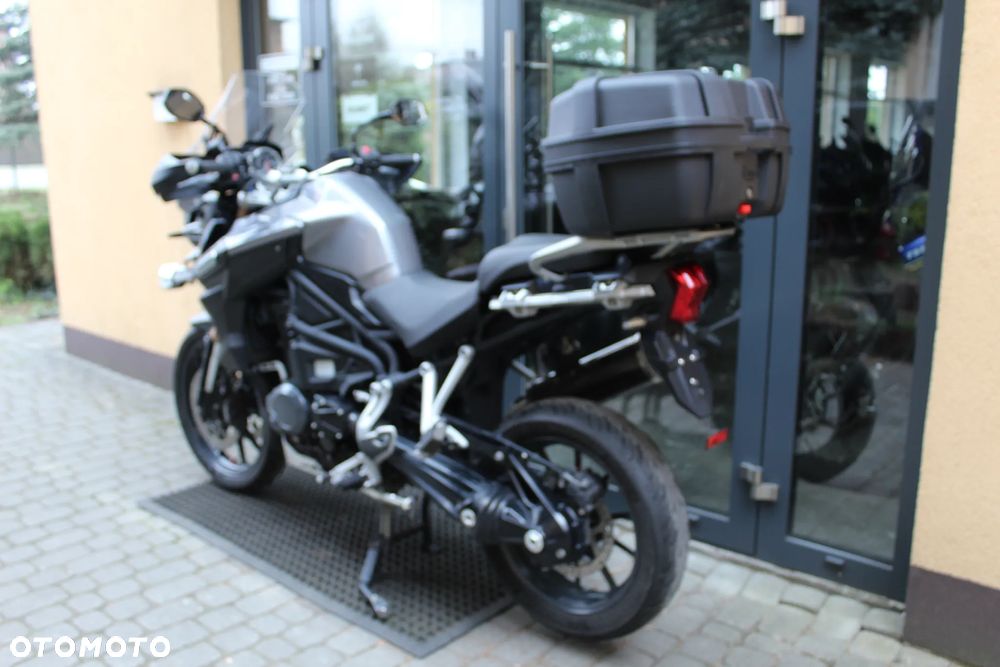 Triumph Tiger - 7