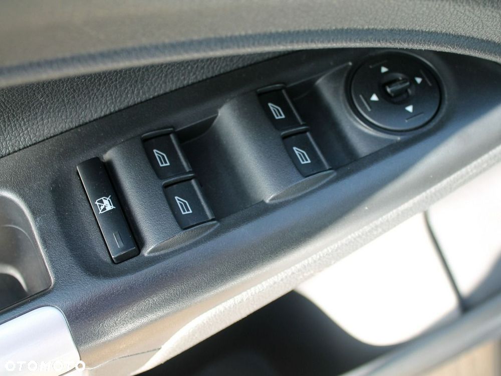 Ford Tourneo Connect - 27