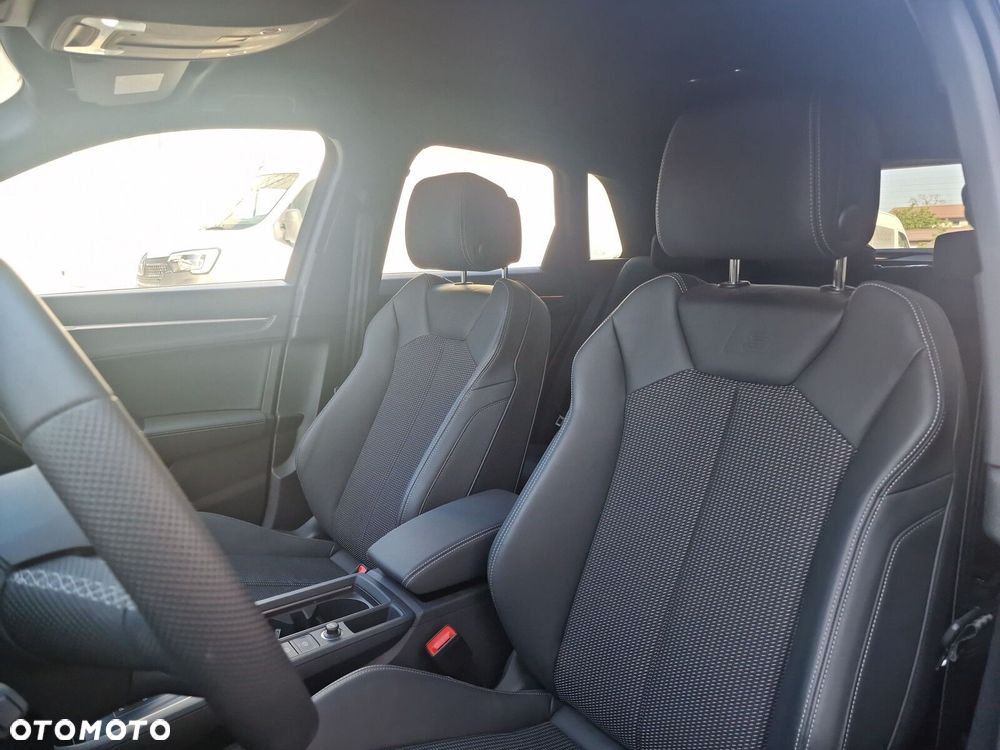 Audi Q3 - 12