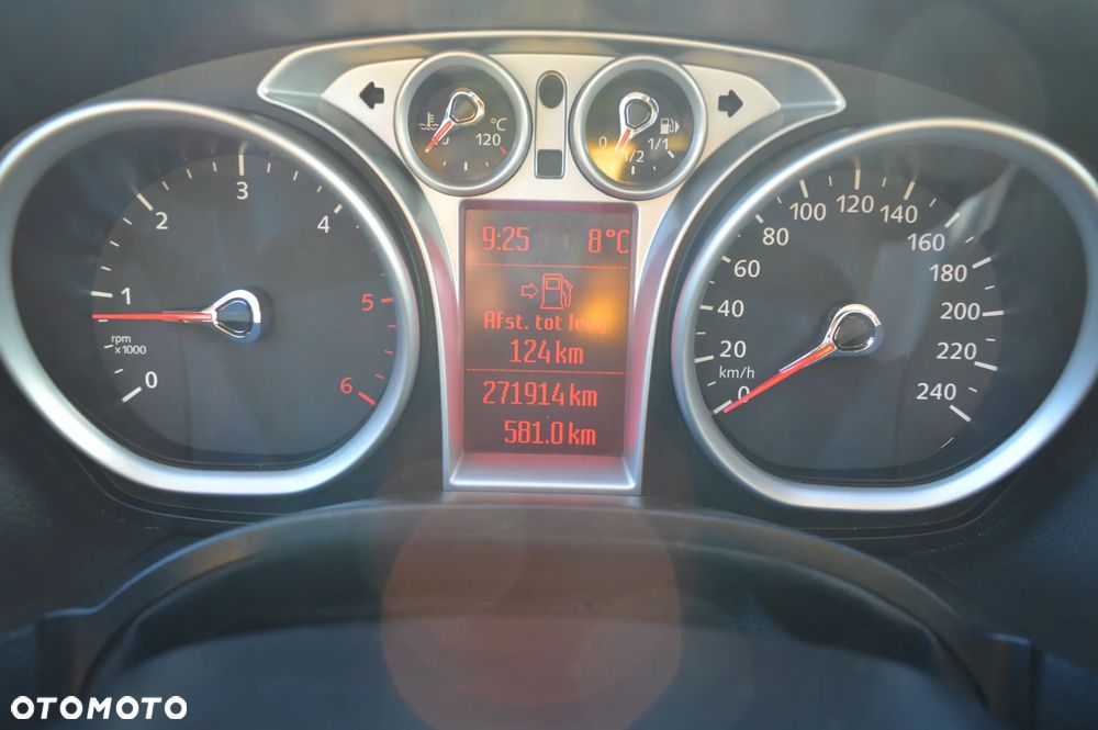 Ford Kuga 2.0 TDCi 4WD Titanium - 21