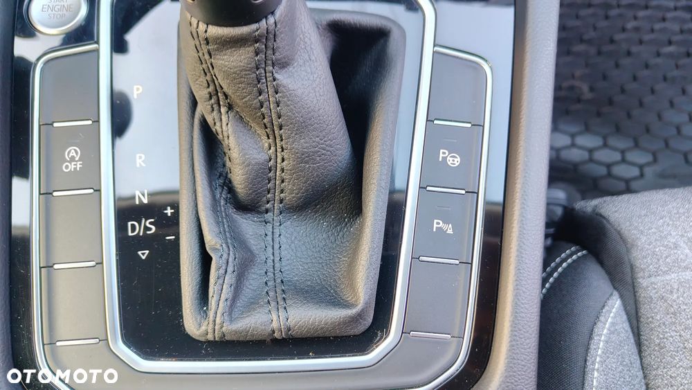 Volkswagen Passat 2.0 TDI EVO Business DSG - 15