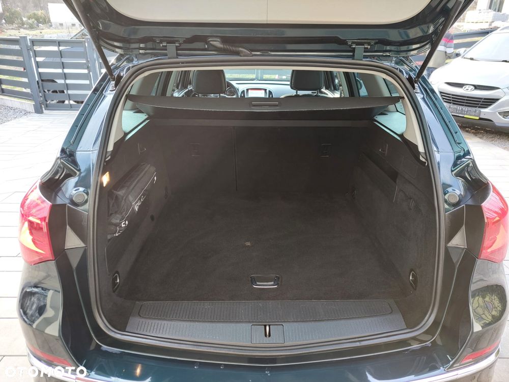 Opel Astra 1.4 Turbo Exklusiv - 31