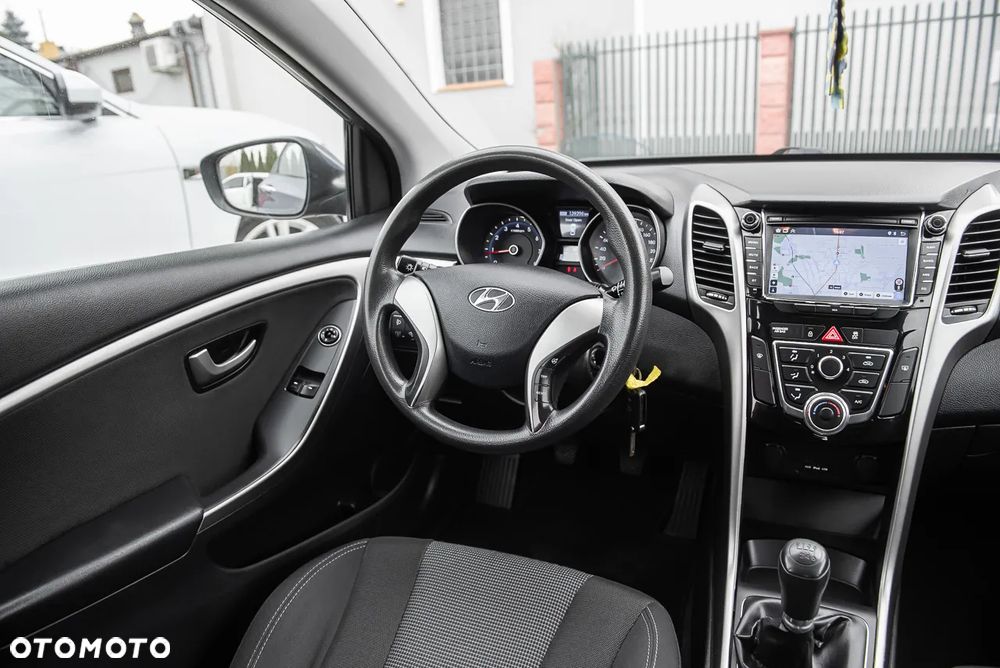 Hyundai i30 1.4 Premium - 23