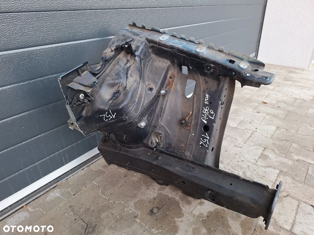 ĆWIARTKA PODŁUŻNICA LEWY PRZÓD AUDI A4 B6 00-04r NR152 - 2