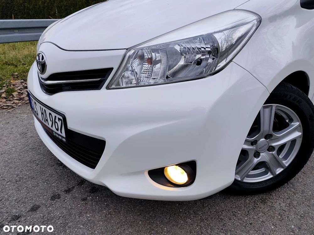 Toyota Yaris 1.33 Sol - 34