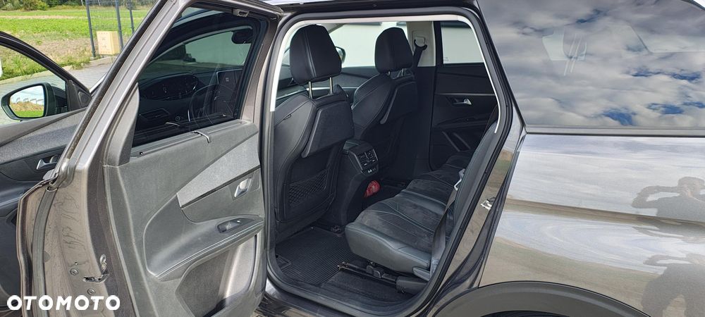 Peugeot 5008 2.0 BlueHDi Allure S&S EAT8 - 16