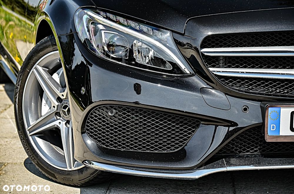 Mercedes-Benz Klasa C 250 7G-TRONIC AMG Line - 13
