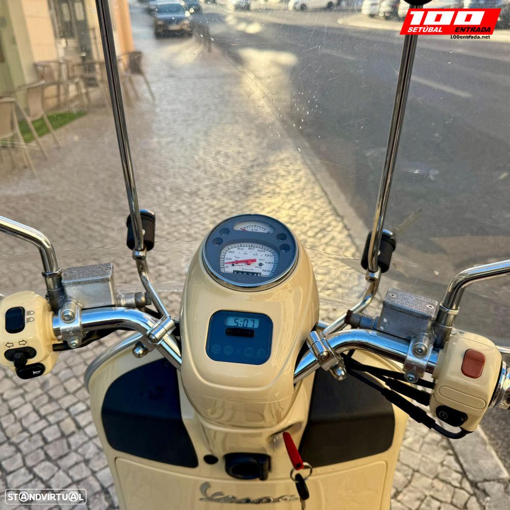 Piaggio Vespa GTV 250 - 11