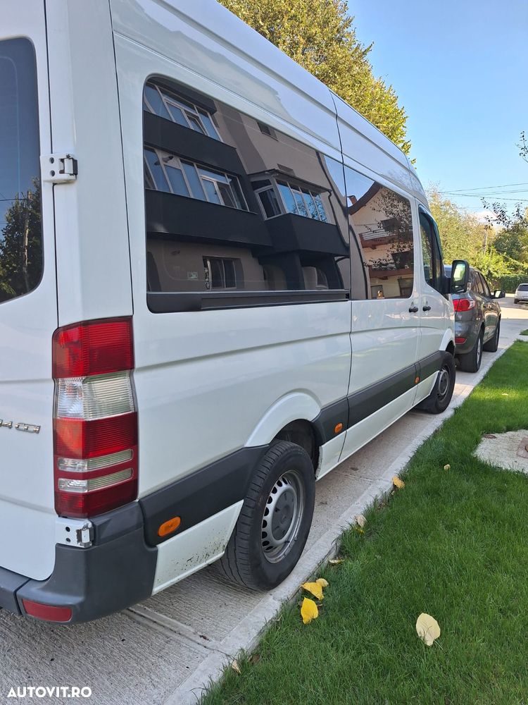 Mercedes-Benz Sprinter - 13