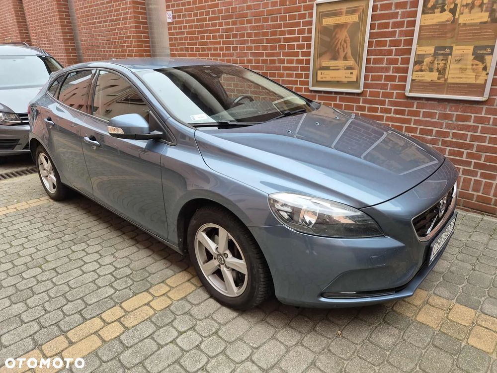 Volvo V40 D3 Momentum - 40