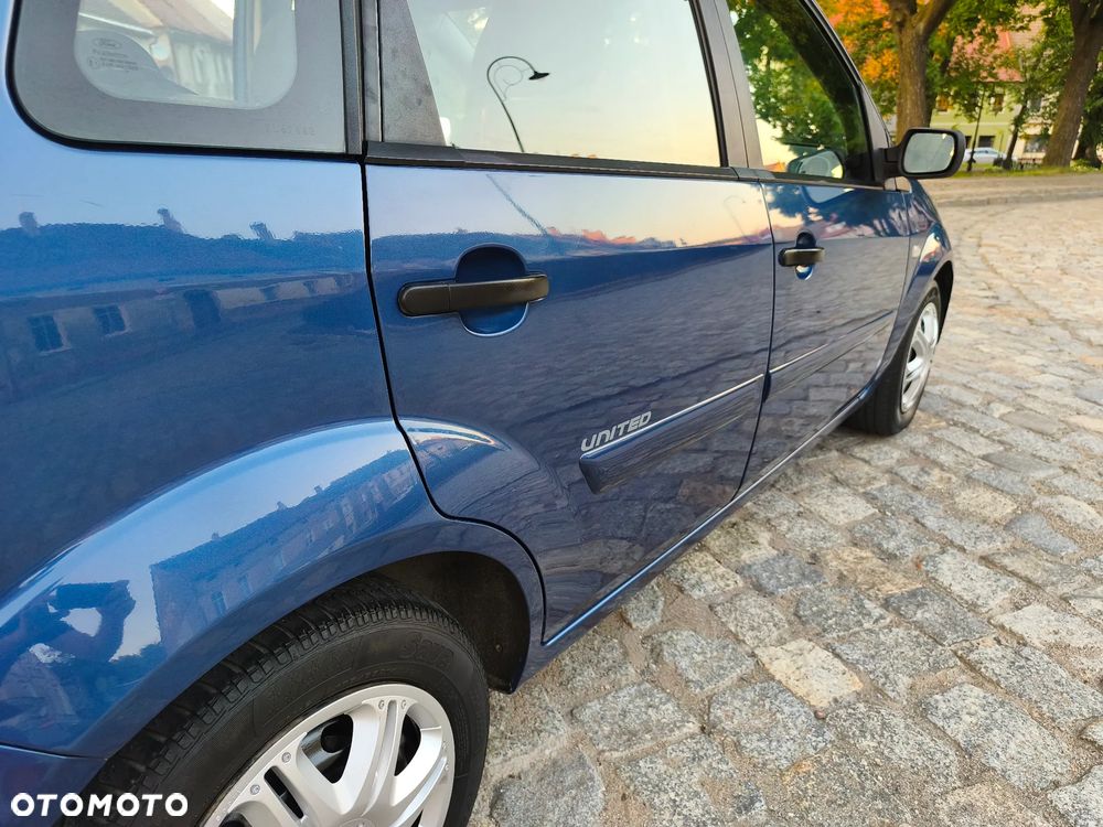 Ford Fiesta - 14
