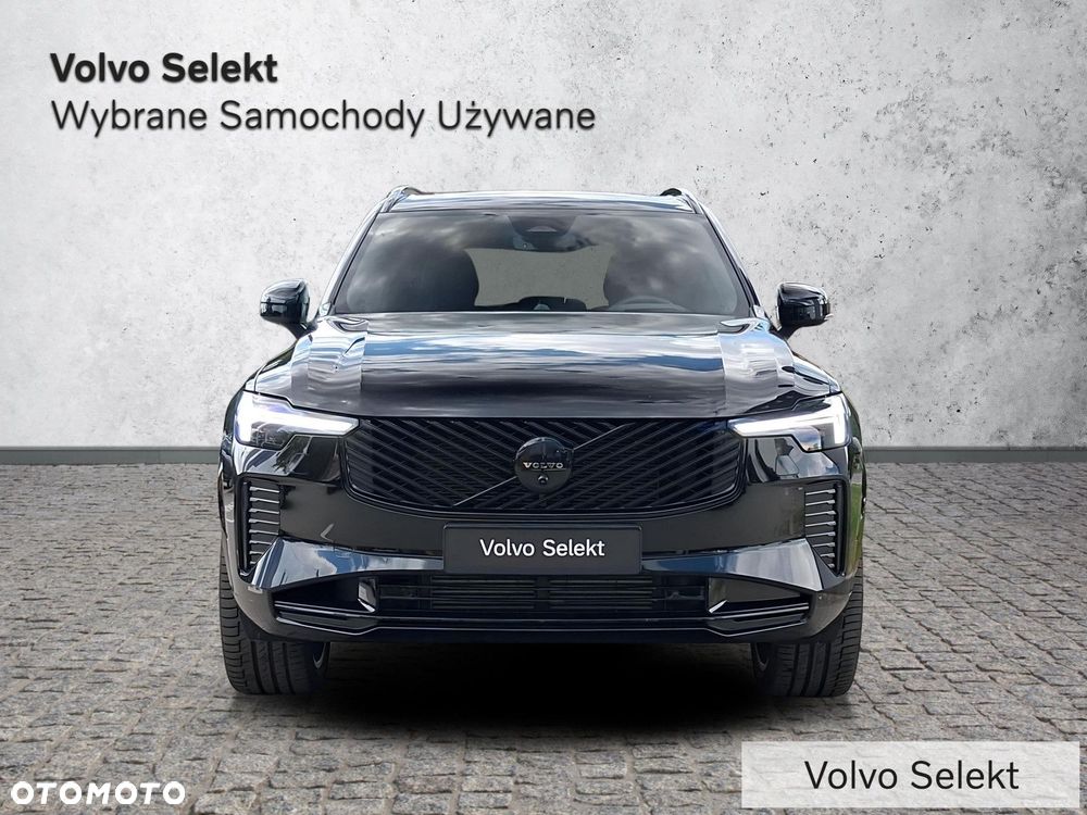 Volvo XC 90 - 9