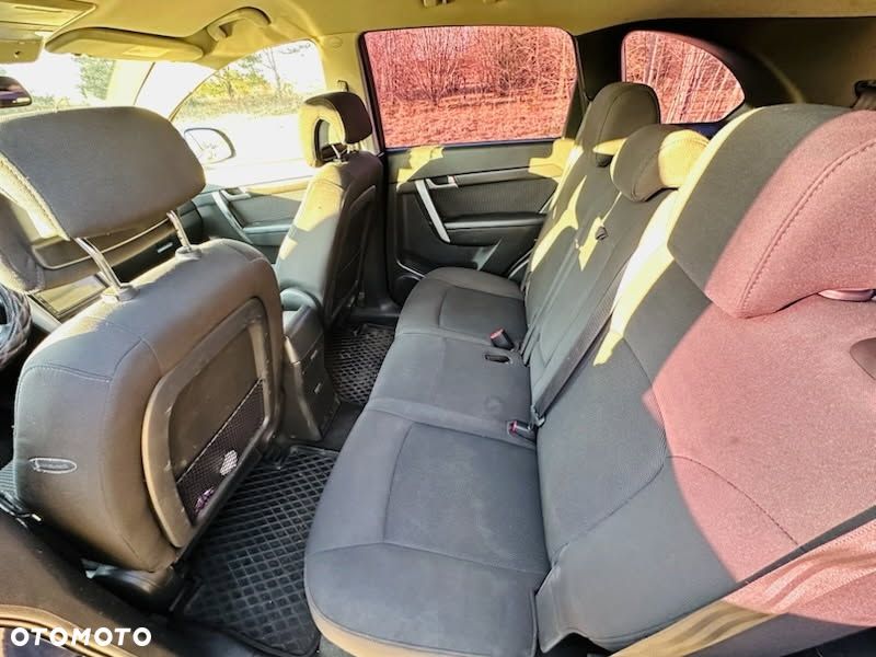 Chevrolet Captiva 2.0 d LS - 10