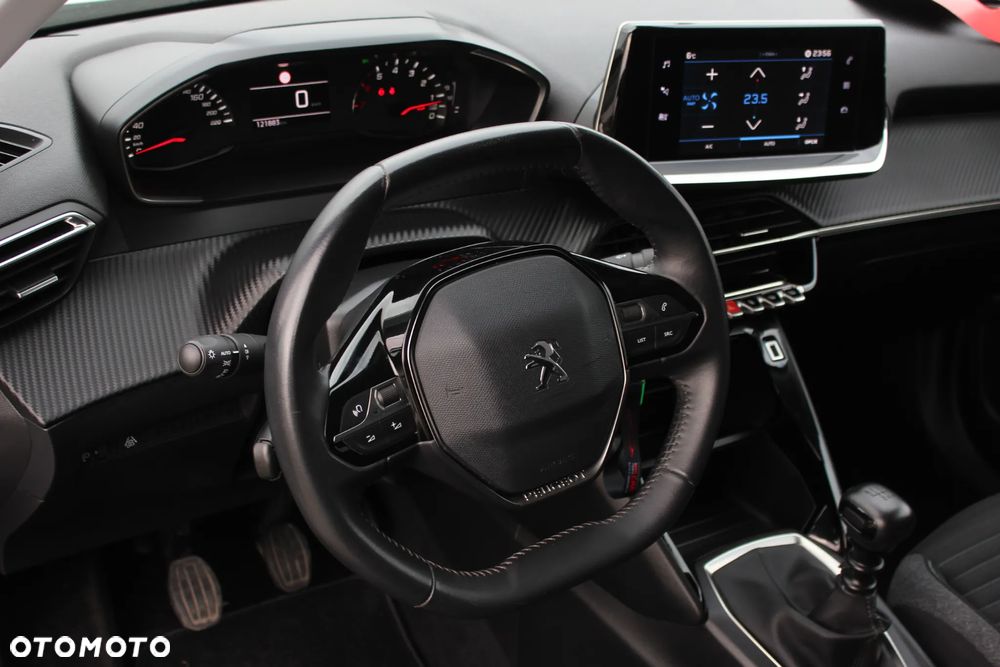 Peugeot 2008 BlueHDi 110 Allure Pack - 13