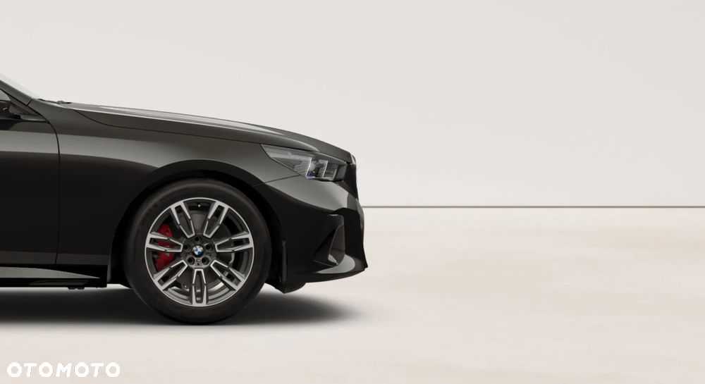 BMW Seria 5 520i mHEV M Sport - 5
