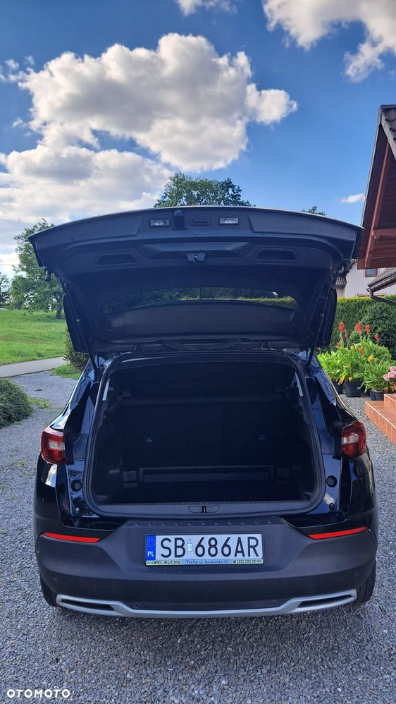 Opel Grandland X 1.2 T GPF Edition S&S - 8