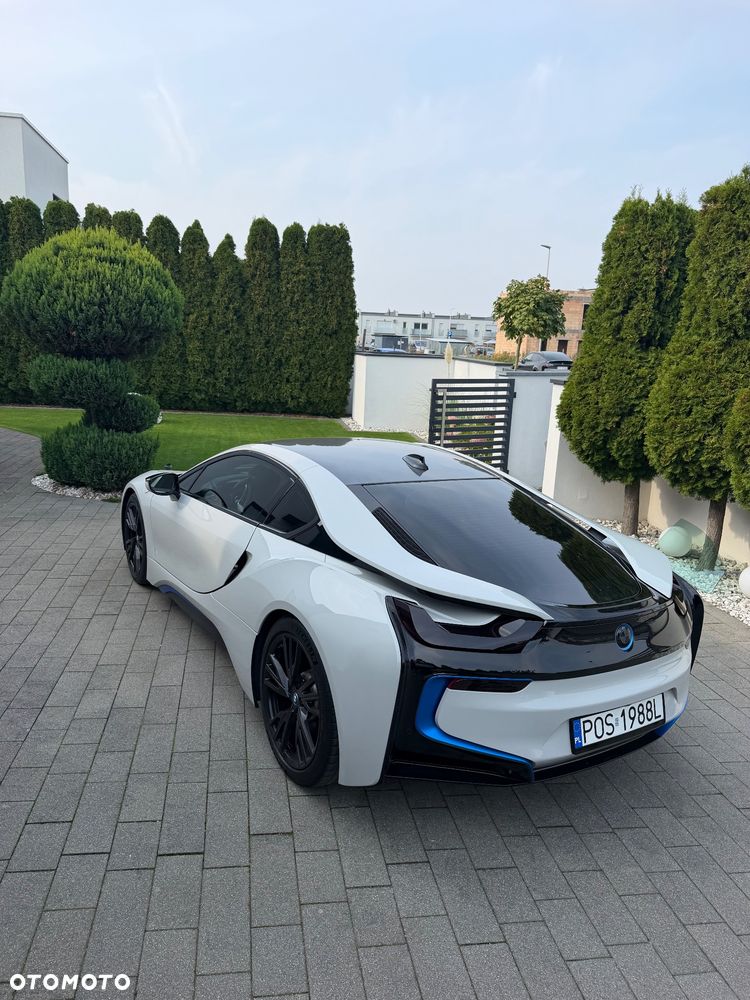 BMW i8 - 13