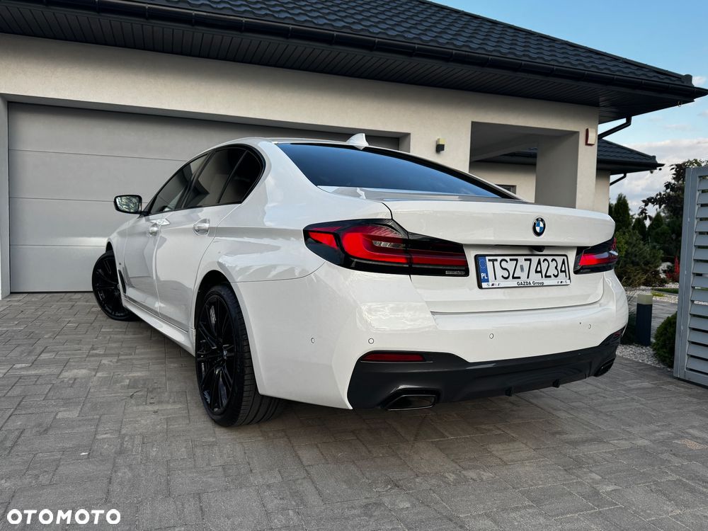 BMW Seria 5 520d xDrive MHEV M Sport sport - 6