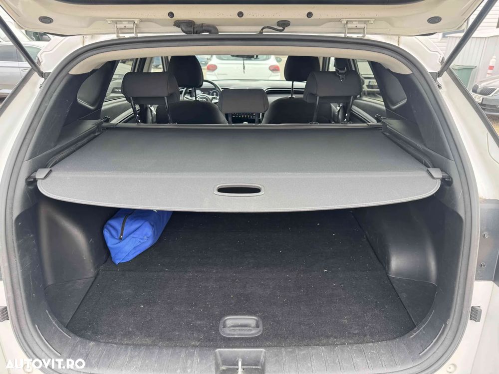Hyundai Tucson - 8