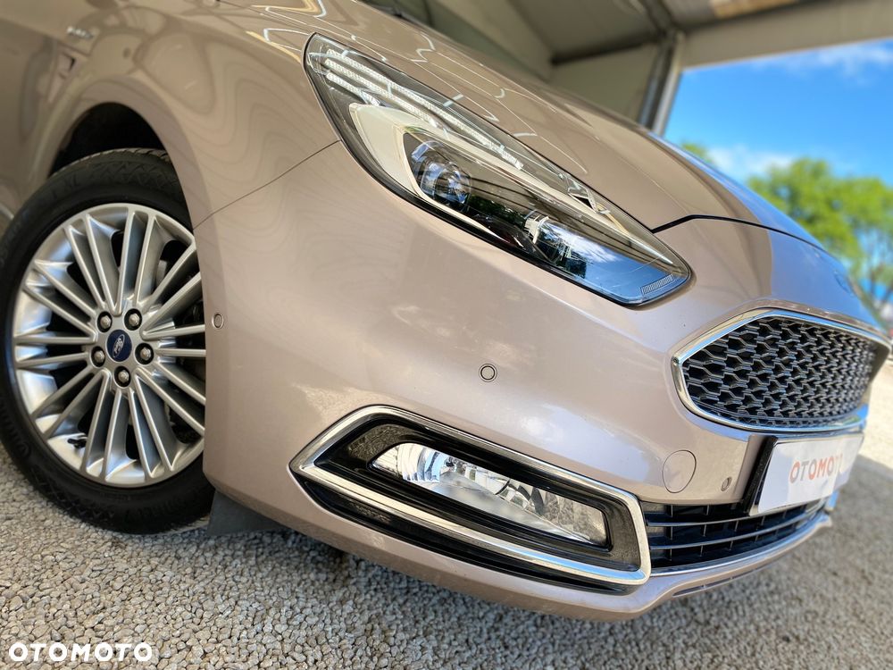 Ford S-Max 2.0 TDCi Vignale - 24
