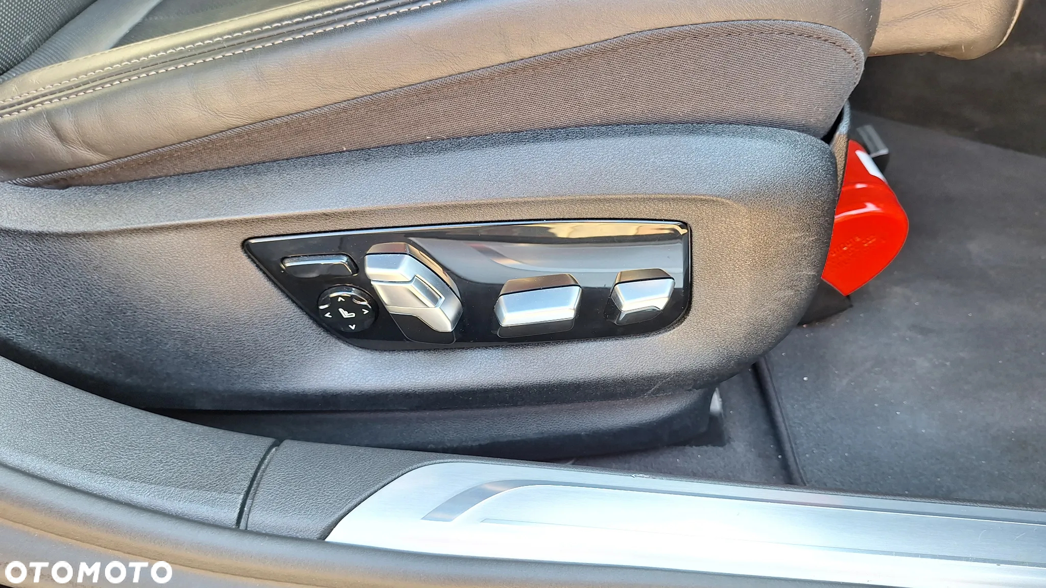 BMW Seria 7 750d xDrive sport - 13