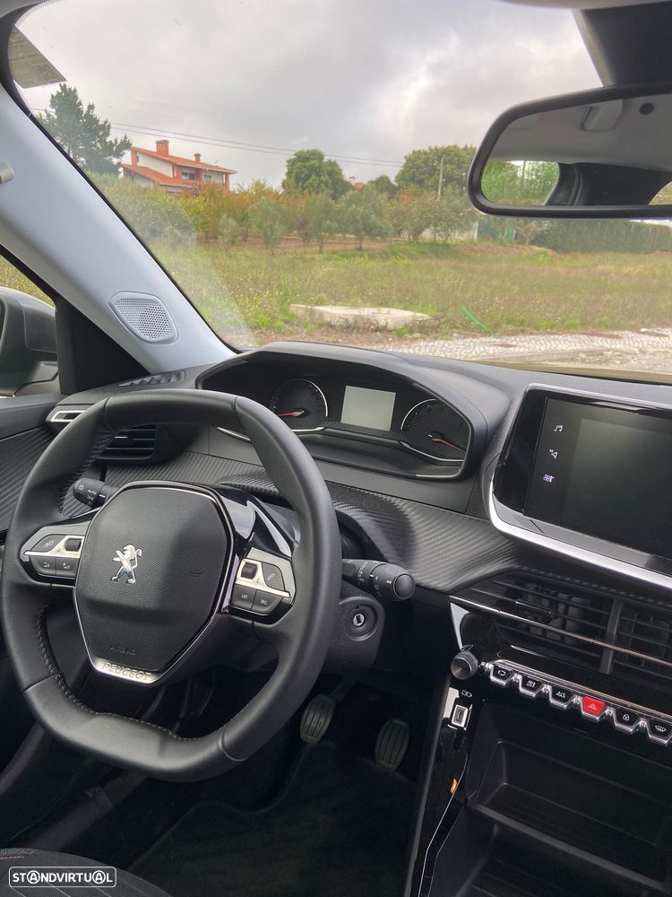 Peugeot 2008 1.5 BlueHDi Allure Pack - 15