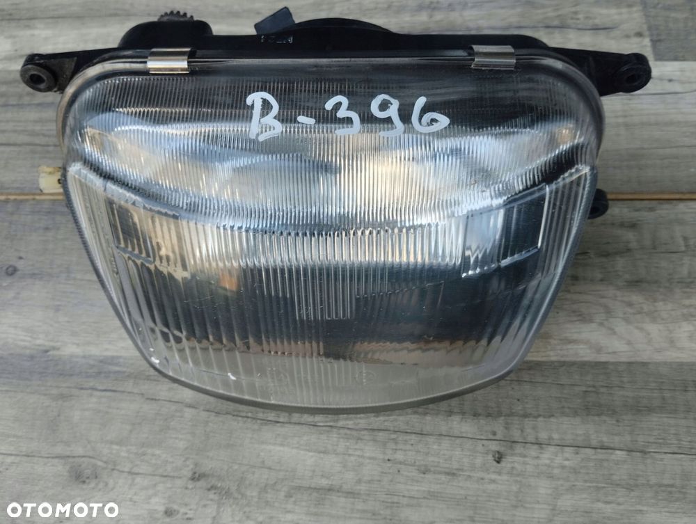 yamaha majesty 250 lampa przód - 9