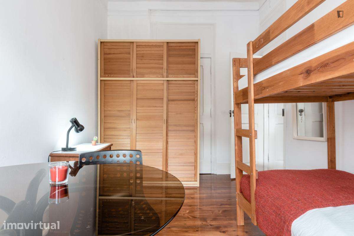 Quarto - localizado em Arroios Lisbon - Grande imagem: 5/17