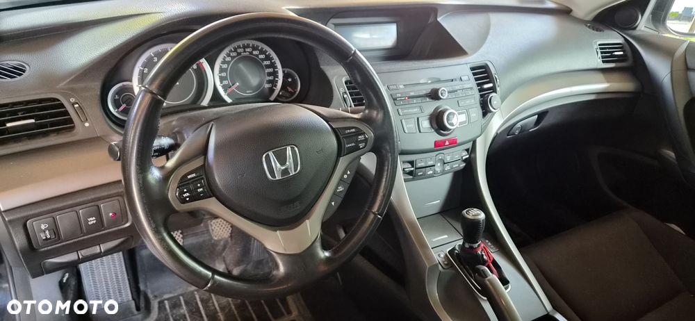 Honda Accord - 10