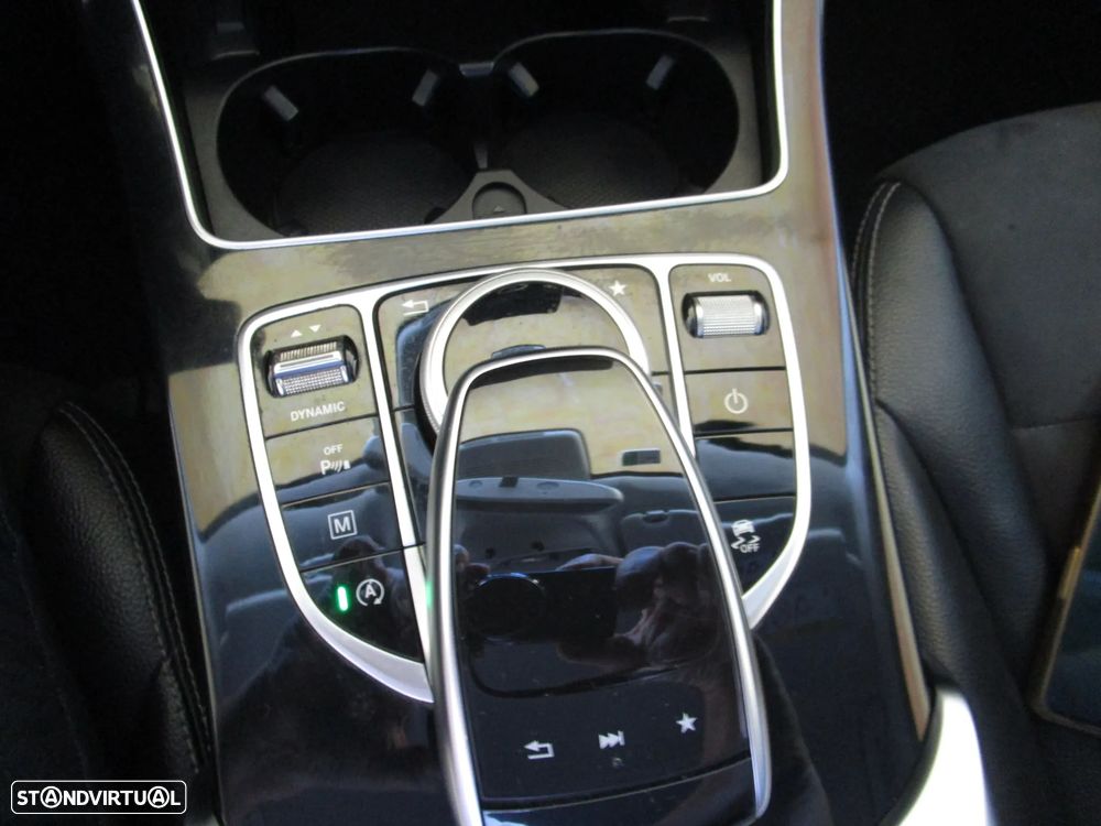 Mercedes-Benz GLC 250 d 4Matic 9G-TRONIC AMG Line - 34