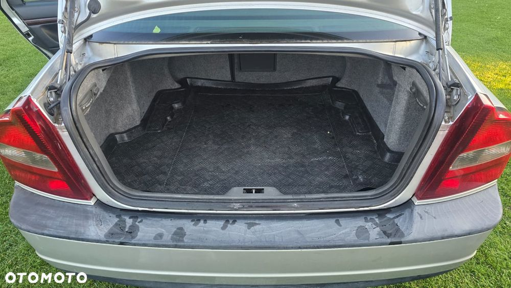 Volvo S80 2.9 - 13