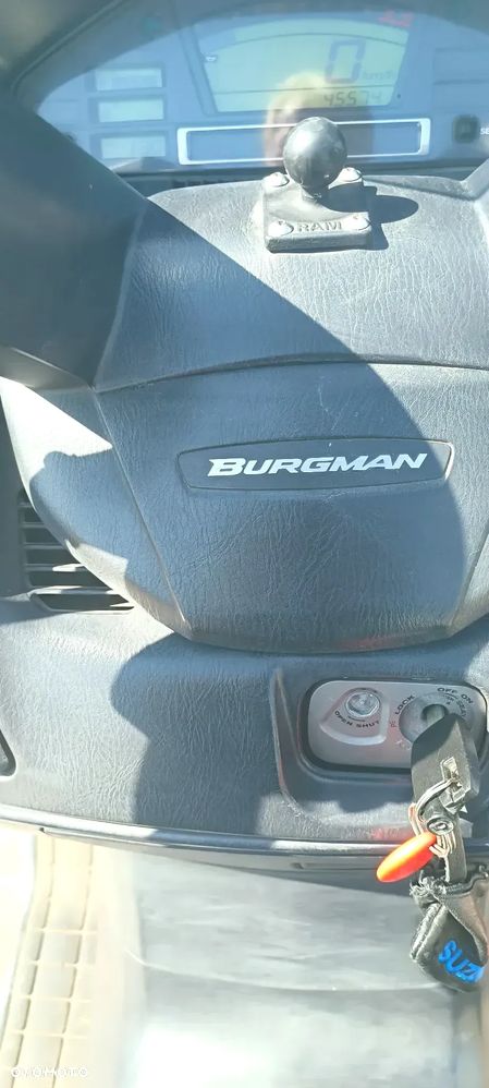 Suzuki Burgman - 6