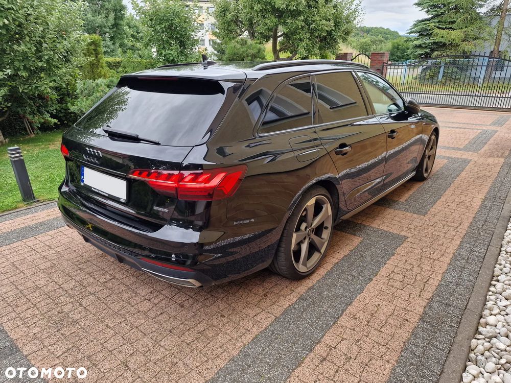 Audi A4 Avant 40 TDI quattro S tronic S line - 12