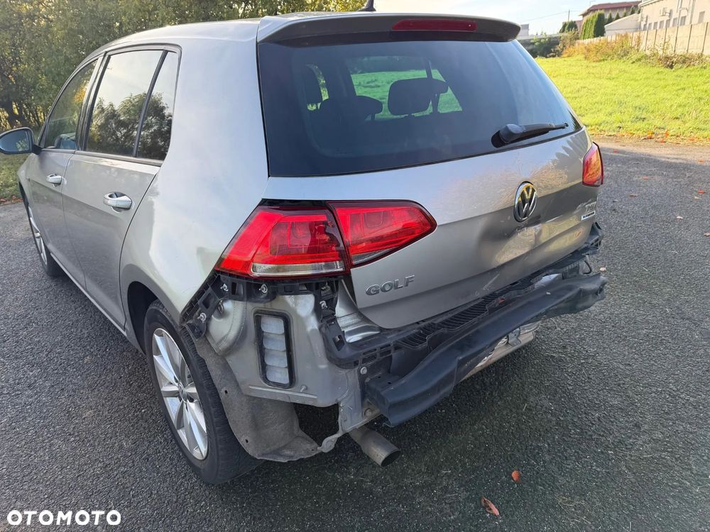 Volkswagen Golf 1.2 TSI BlueMotion Technology Lounge - 10