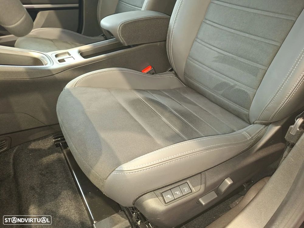 Fiat 600 1.2 Hybrid Sport - 17